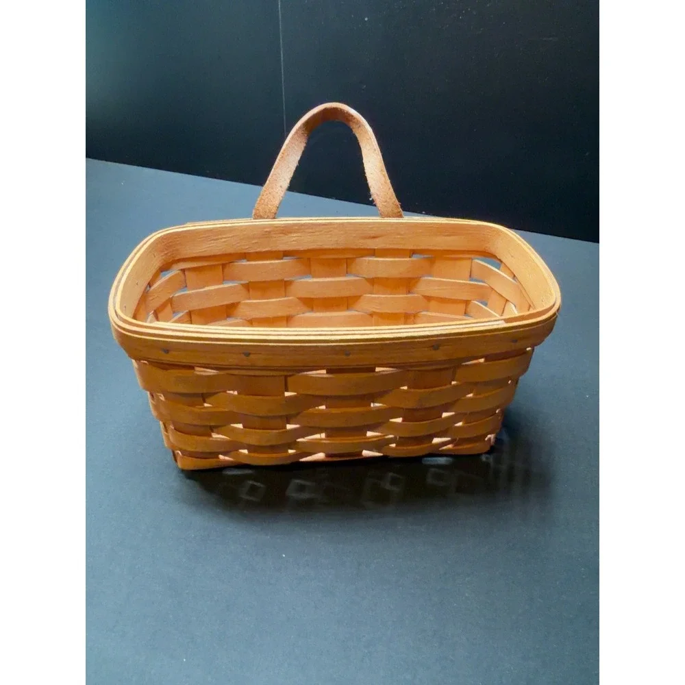 Longaberger Small Handwoven Basket Leather Handle‎ Dresden Ohio USA